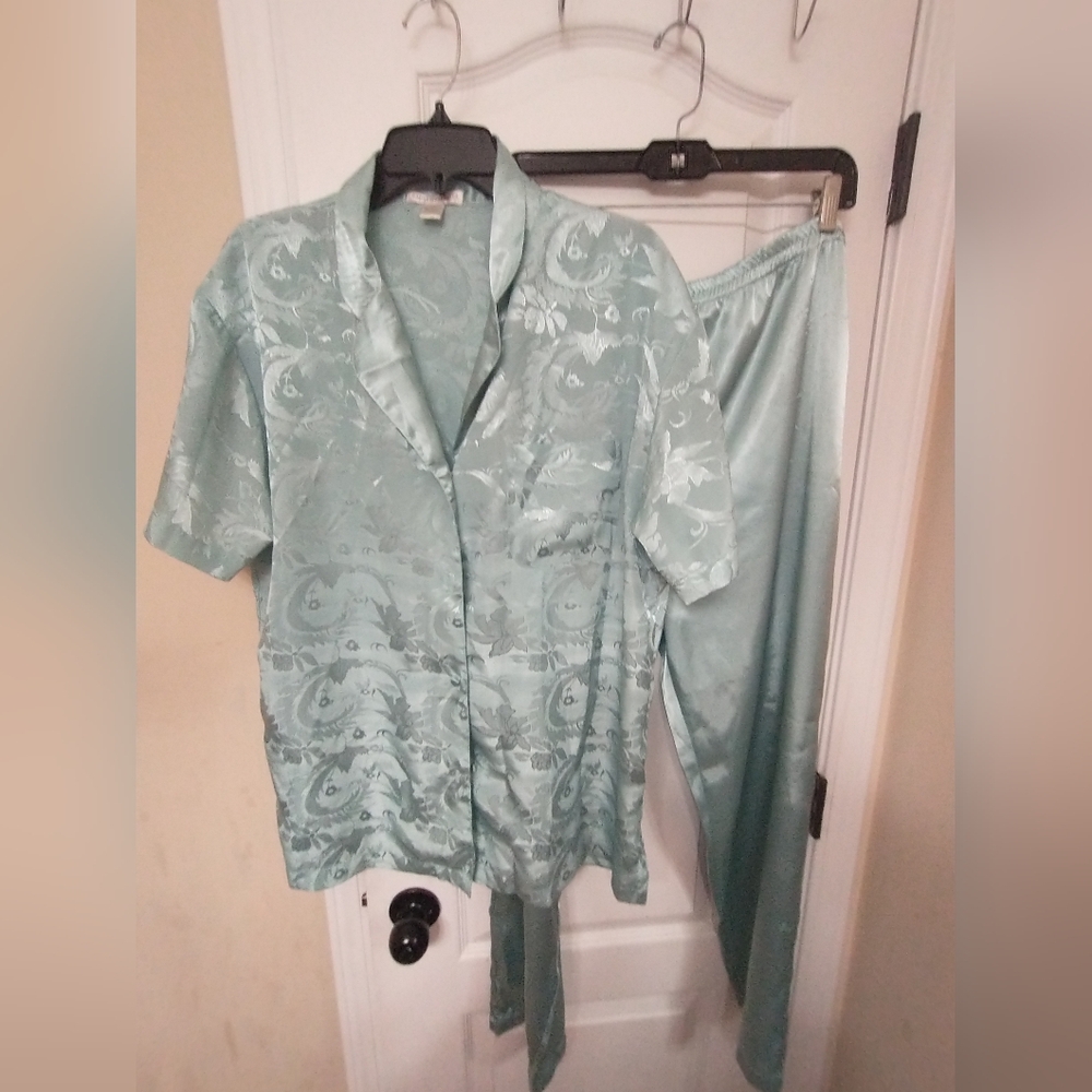 Opulence Light Pistachio Green Satin Pajamas Set
